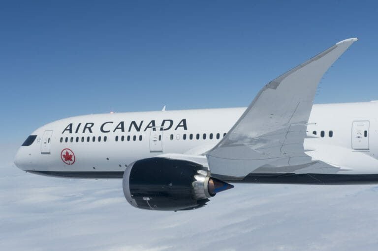 B787 9 Wingflex scaled