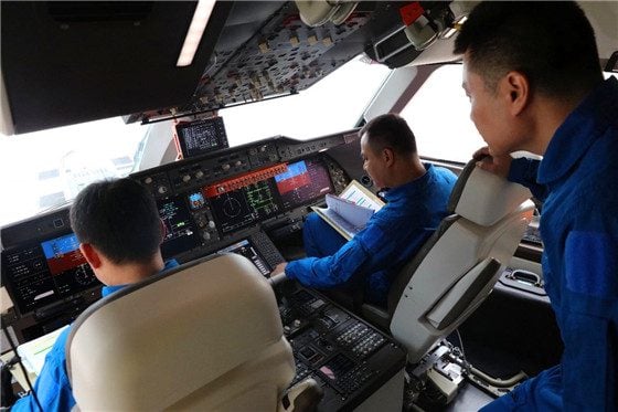 ComacC919 cockpit