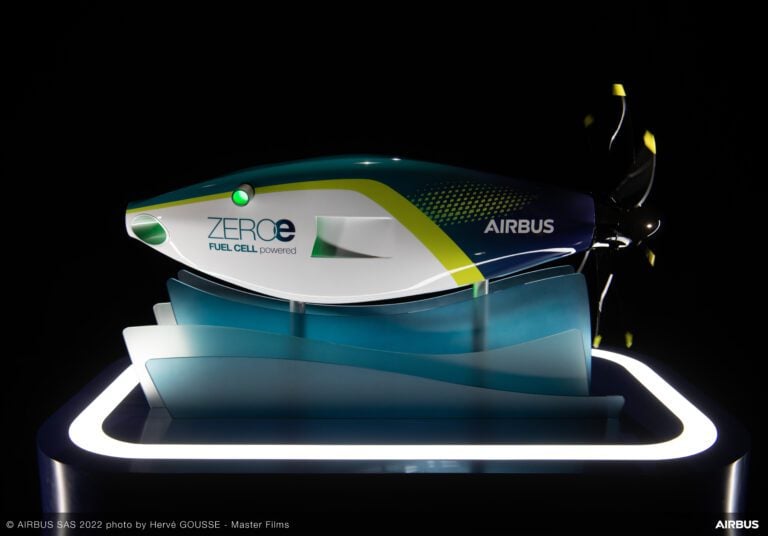 ZEROe Fuel Cell Engine Model Reveal 1 scaled