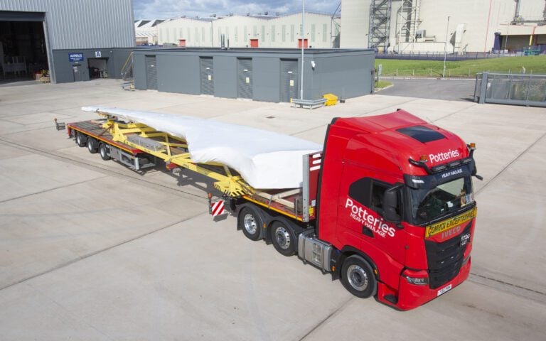 Static wing transferring to Wing Technology Development Centre  scaled